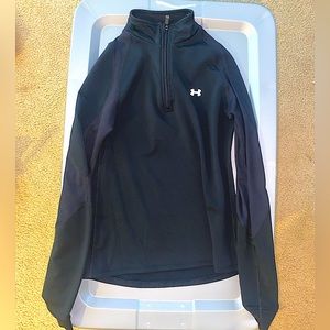 Under Armour half zip pull over